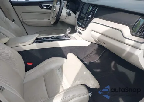 2018 Volvo Xc60 T6 Inscription from USA, damaged, VIN YV4A22RL6J1058307